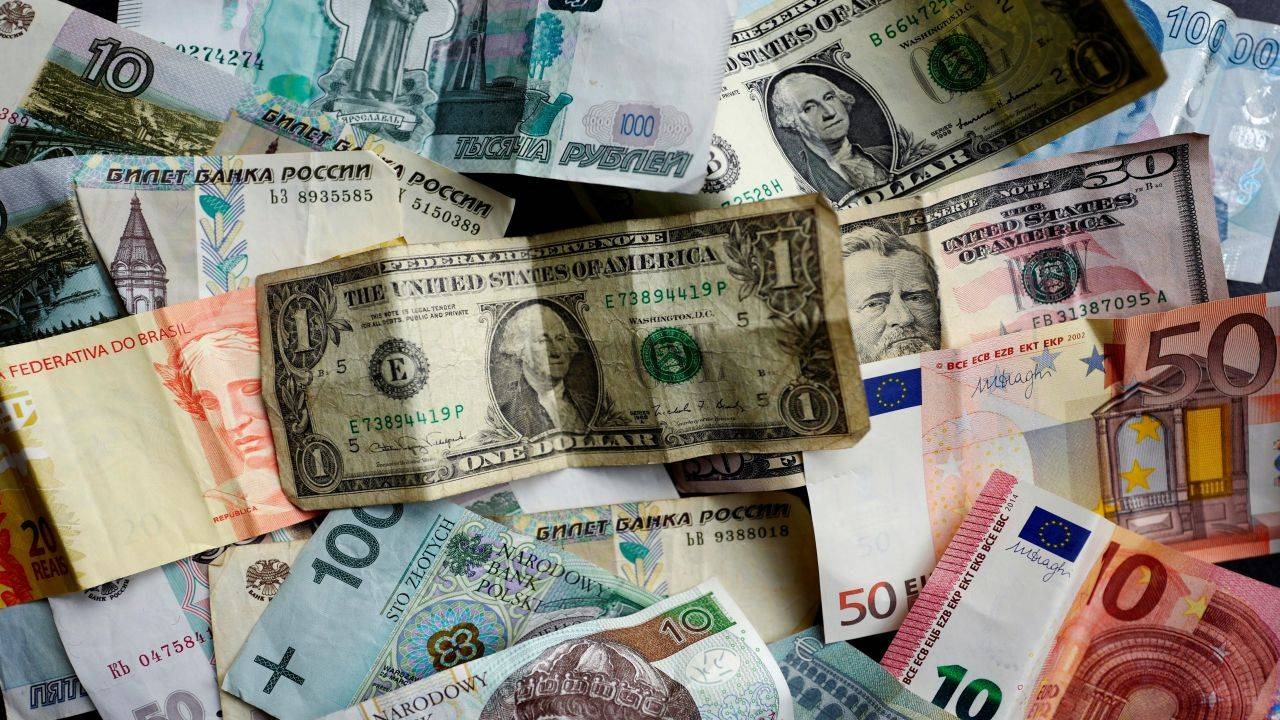 Venezuelan Bolivar worth less than World of Warcraft gold. Can bitcoin be a  saviour?
