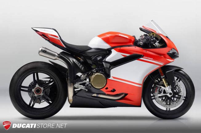 ducati-superbike-worth-more-than-rs-1-crore-delivered-to-only-indian-owner