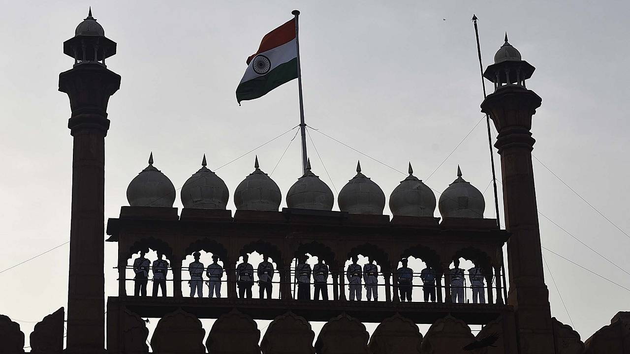 Delhi Police bans drones, para-gliders ahead of Independence Day