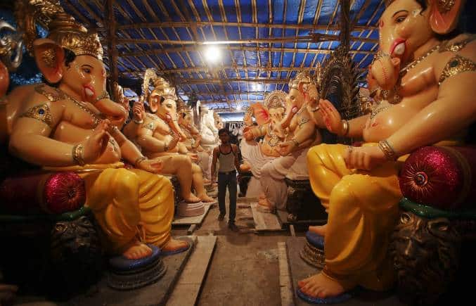 Coronavirus pandemic | Height of Ganesh idols restricted in Maharashtra