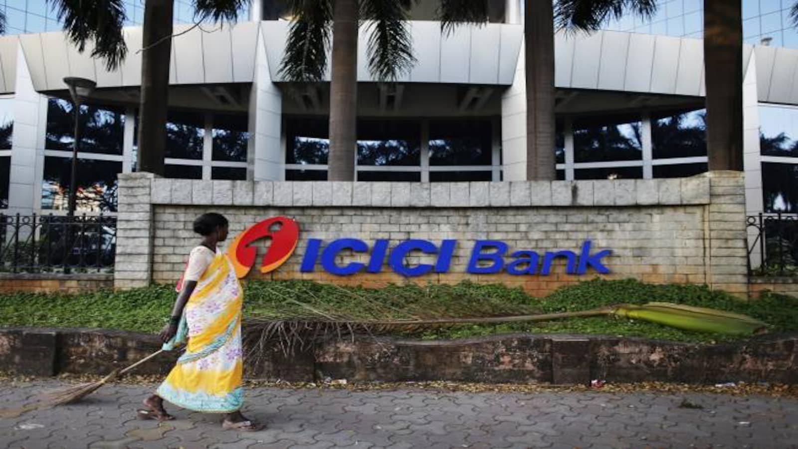 ICICI Bank up nearly 2% as board appoints Girish Chaturvedi non-executive  part-time Chairman