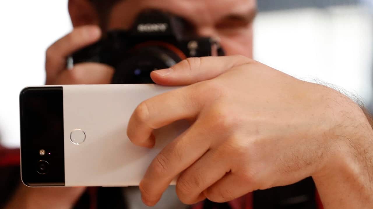 Google Pixel 3 in October, XL model to have a notch: Report Google Pixel 3 in October, XL model to have a notch: Report