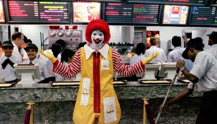 This self-made millionaire used to work at McDonald's, earning Rs 300 an hour - Vimarsana News