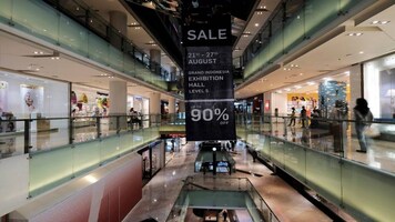 Gourmet over grocery: India's largest mall operator is asking hypermarkets to scale down as quick commerce bites