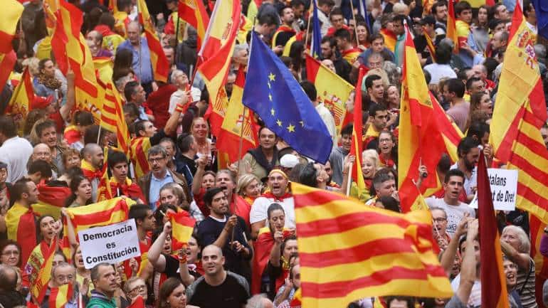 Spain's Foreign Minister calls Catalan referendum a "mockery of democracy"