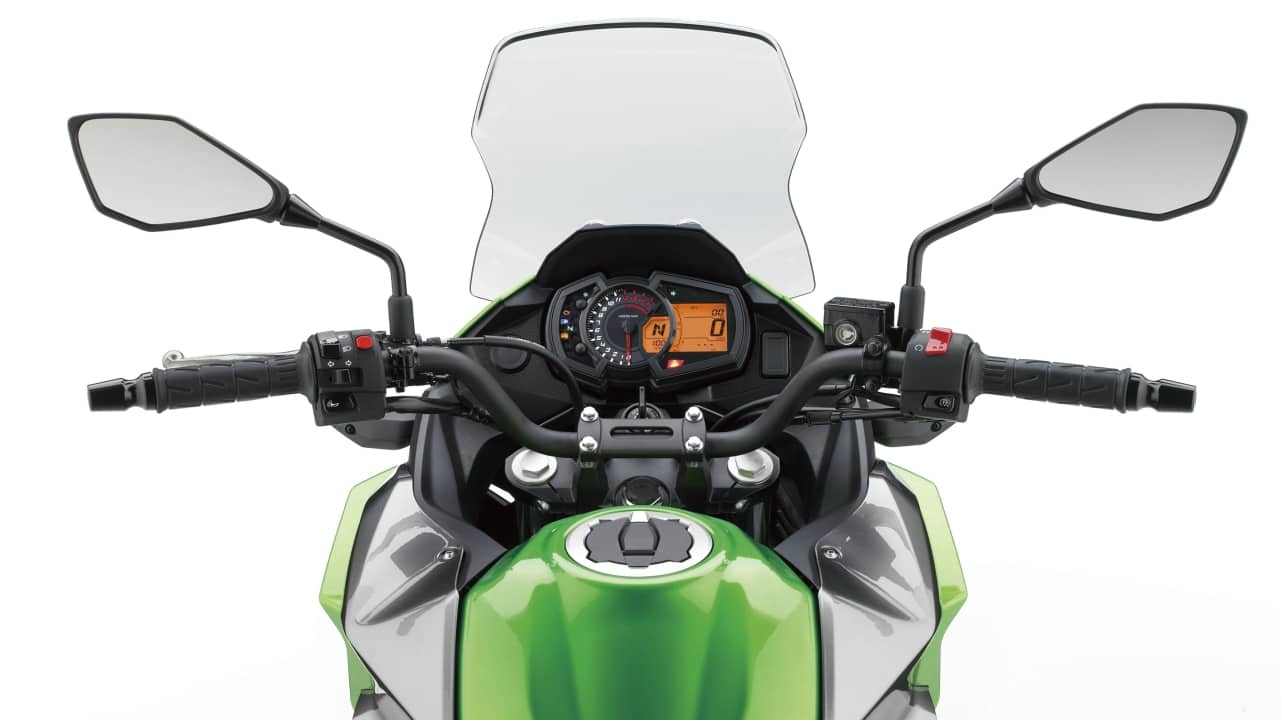 Digital instrument cluster shows gear indicator, dual trip meters, fuel range, current fuel efficiency and average fuel consumption. Kawasaki claims a full tank range of 386 km on eco mode. Digital instrument cluster shows gear indicator, dual trip meters, fuel range, current fuel efficiency and average fuel consumption. Kawasaki claims a full tank range of 386 km on eco mode.