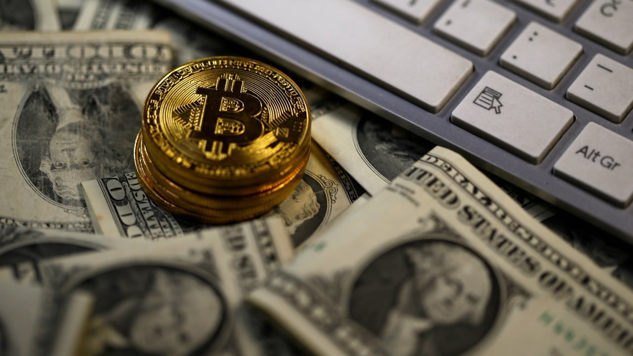 Bitcoin, Ethereum and Ripple: Here are the top 10 cryptocurrencies at the moment Bitcoin, Ethereum and Ripple: Here are the top 10 cryptocurrencies at the moment