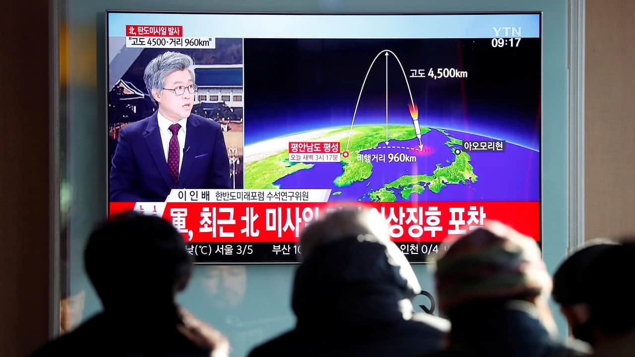 People watch a television broadcast of a news report on North Korea firing what appeared to be an intercontinental ballistic missile (ICBM) that landed close to Japan, in Seoul, South Korea, November 29, 2017. REUTERS/Kim Hong-Ji TPX IMAGES OF THE DAY - RC17E8BF6E30