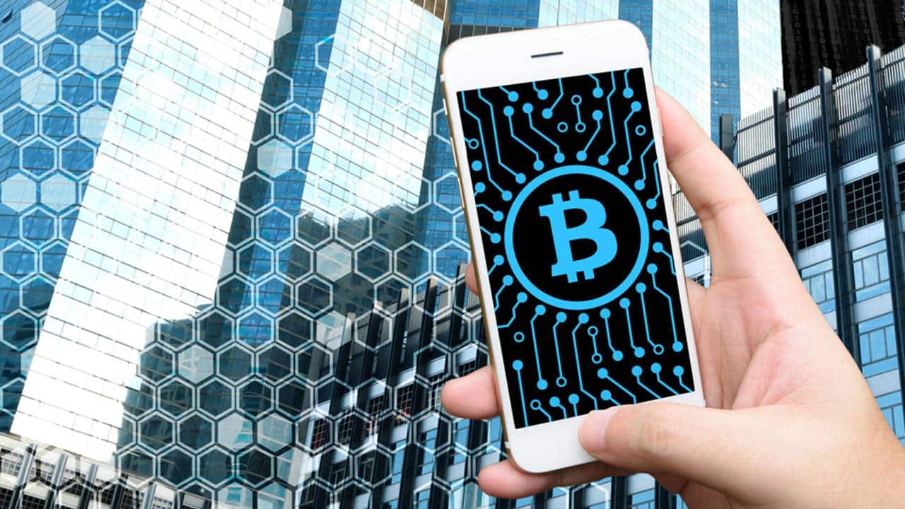 Use of blockchain for retail transactions would cripple the Internet: Central Bank overseer