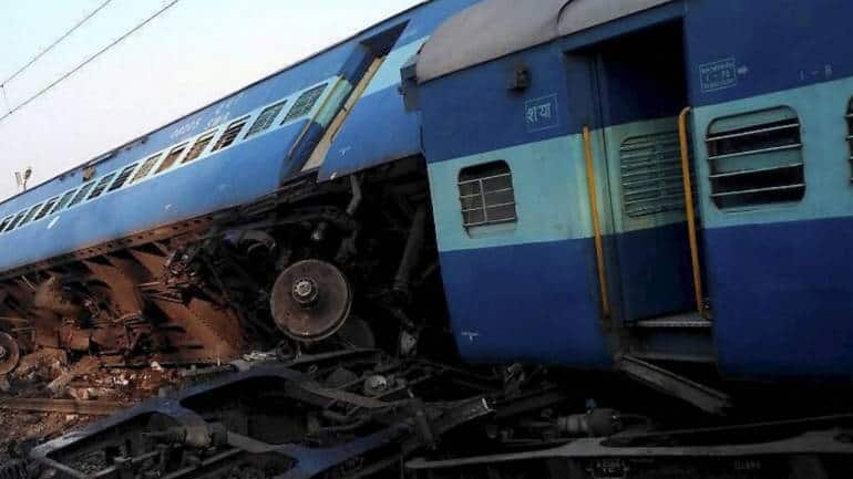 11 coaches of Suryanagri Express derail in Rajasthan#39;s Pali