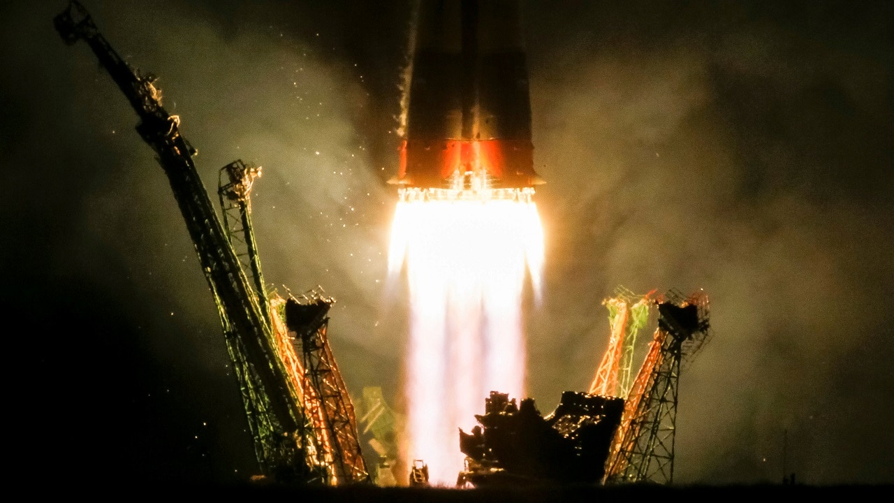 ISS deploys spacecraft with a giant harpoon to collect space junk