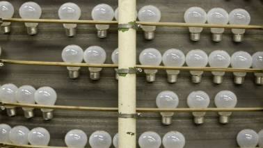 The one chart that shows why the liquidity lifeline to discoms won’t be enough