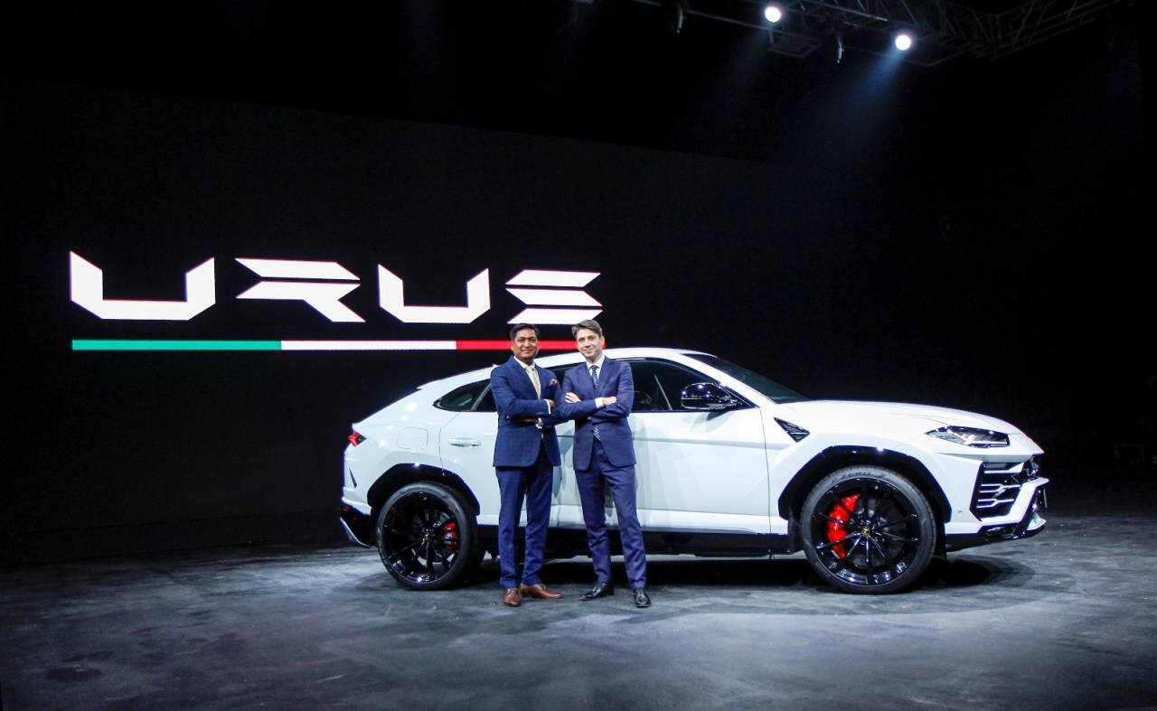 This week in Auto: Lambos and Mercs fire up the festive period; Auto Expo to miss out on big names