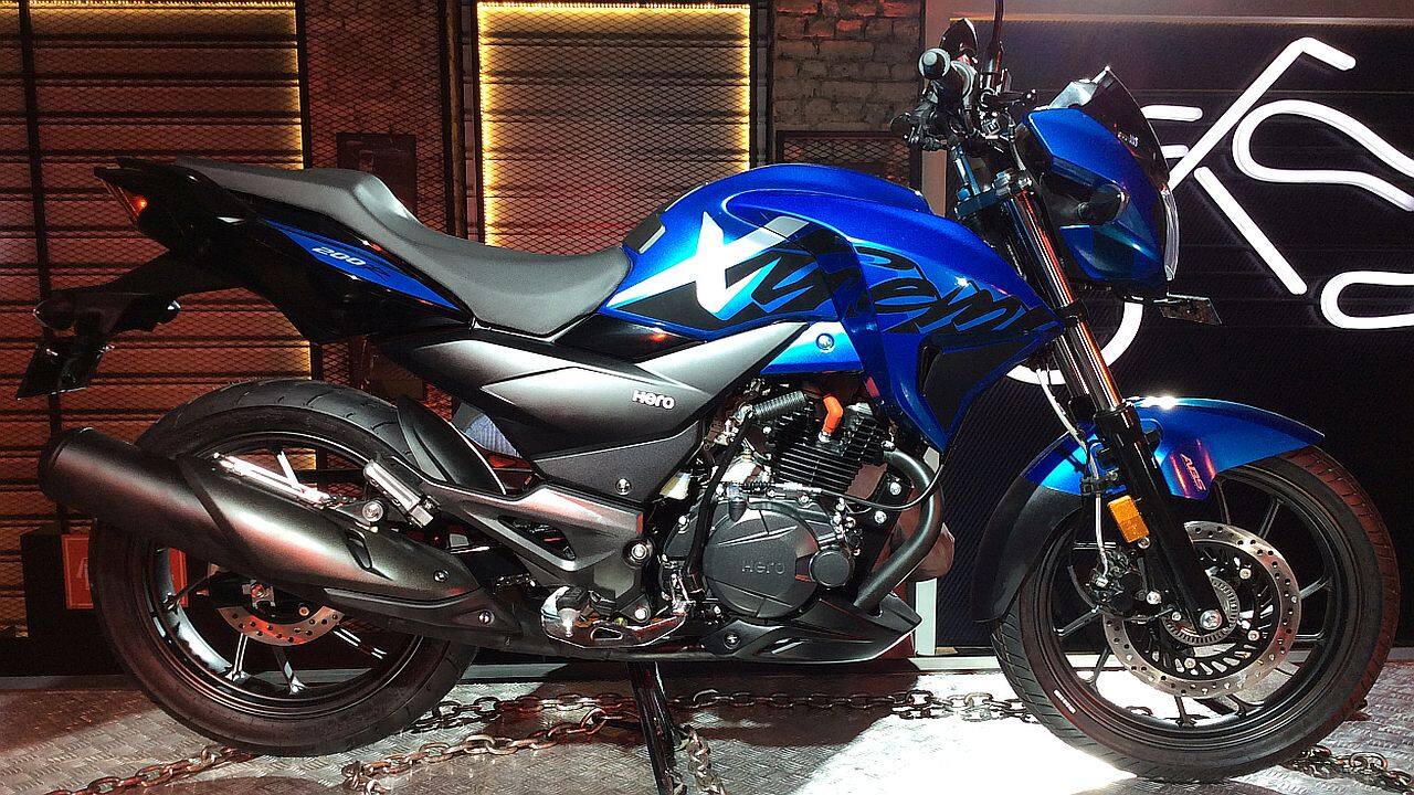 Hero Xtreme 200R | The two-wheeler major made a grand debut in the premium segment with the launch of the Xtreme 200R. While Hero has struggled in the premium segment in the past, the launch of Xtreme 200R has been met with positive reviews with critics claiming that it stays true to its Xtreme moniker.