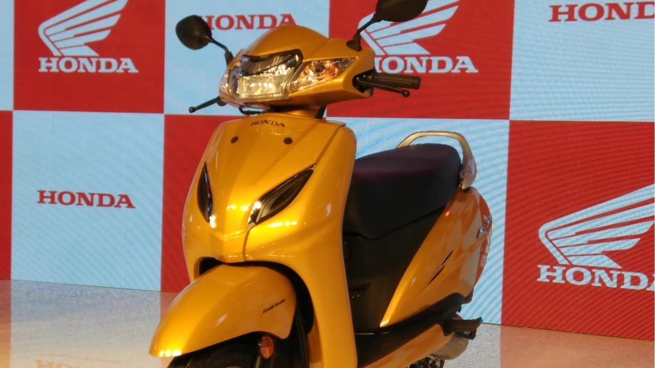 Honda Activa Showroom in Watrap – Activa | Santhosh Honda