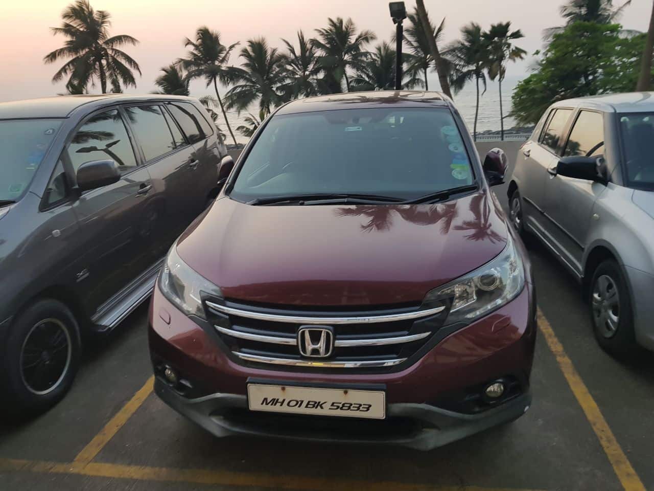 Honda CRv | Rs 22.29 Lakhs - Rs 26.36 Lakhs (Ex-Showroom - Delhi) The model seized by ED is the outgoing model of CR-V 3rd generation which is out of production now. The latest edition of the model packs 2354cc 4-cylinder engine which delivers 190 ps power and 226 Nm torque. 