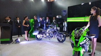 Kawasaki Vulcan S (in black) and Ninja H2 SX
