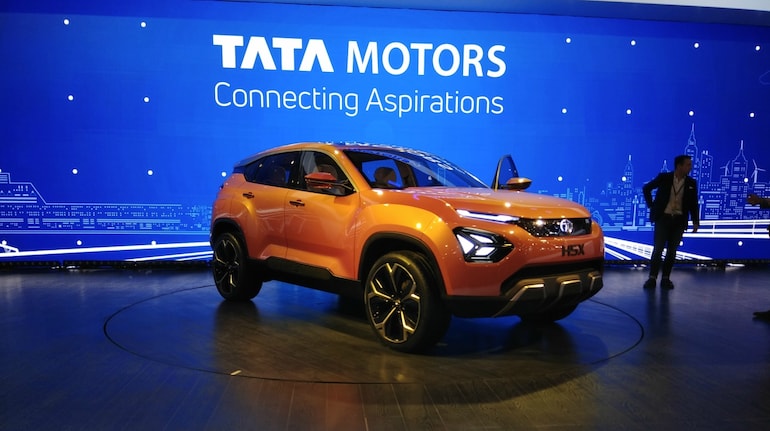 Tata Motors slips 4% post Q1 results; BofAML, CLSA, Nomura slash target  price