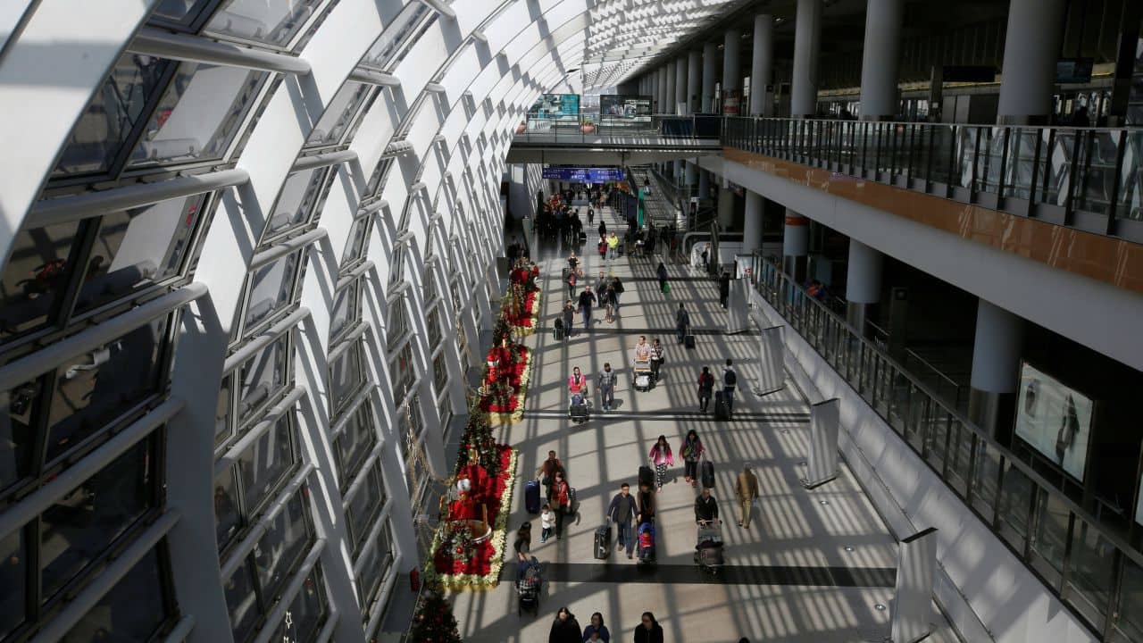 Hong Kong Hong Kong continues to be a cost-effective option for Apple buyers. The iPhone 17 is priced at HK$ 6,899 (around Rs 73,800), and the iPhone 17 Air costs HK$ 8,599 (around Rs 74,800). The Pro and Pro Max versions, at HK$ 13,399 (~Rs 1,12,000) and HK$ 14,599 (~Rs 1,22,000), still undercut Indian prices.