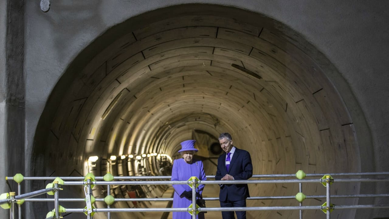 London Crossrail | Estimated cost: Rs 1,40,451 crore | At number 5 is the London Crossrail, which is the largest construction project in Europe and is aimed at connecting London between Heathrow airport and the county of Essex to speed up connections. The 118-kilometre railway line is believed to relieve pressure on London's crowded underground rail network. (Reuters) London Crossrail | Estimated cost: Rs 1,40,451 crore | At number 5 is the London Crossrail, which is the largest construction project in Europe and is aimed at connecting London between Heathrow airport and the county of Essex to speed up connections. The 118-kilometre railway line is believed to relieve pressure on London's crowded underground rail network. (Reuters)
