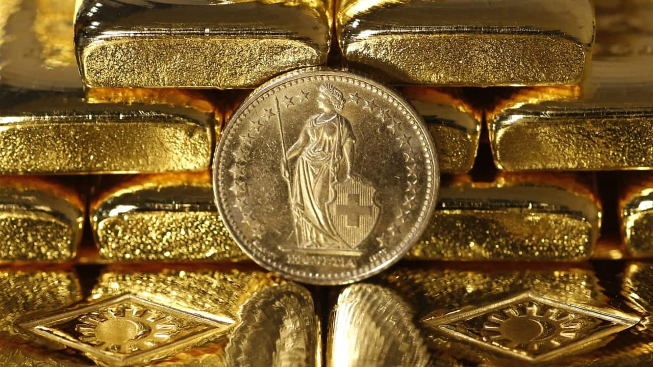 7. Switzerland | Tonnes: 1,040 | The picturesque country has the largest reserves of gold reserves per capita. The Swiss National Bank posted a USD 5.9 billion profit, mainly due to its large gold holdings. (Image: Reuters) 7. Switzerland | Tonnes: 1,040 | The picturesque country has the largest reserves of gold reserves per capita. The Swiss National Bank posted a USD 5.9 billion profit, mainly due to its large gold holdings. (Image: Reuters)