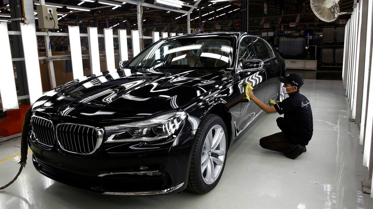 German automaker BMW is also testing its driverless car systems on the Series 5 cars. The company is aiming for a completely autonomous car by 2021. (Image: Reuters)
