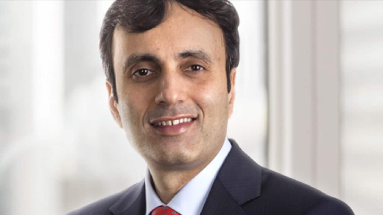 India's challenging business environment, 'sense of fear' drive entrepreneurs abroad, says Ruchir Sharma