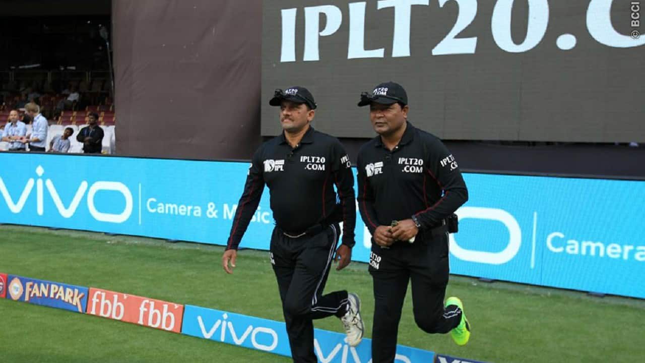 Money from tournament sponsors | Around 60 percent of the tournament’s income comes from its sponsors. Almost 50 percent of the total sponsorship revenue is distributed among all the franchises. (Image: BCCI-IPLT20.com)