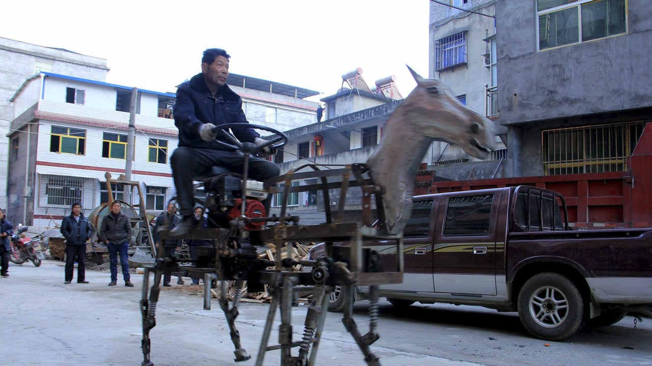 This home-made mechanical horse vehicle was made by Su Daocheng on a street in Shiyan, Hubei province. Su spent 2 months making this 1.5 metre high and 2 metre long horse, which weighed 250 kilograms with 4 legs and 2 supportive wheels, local media reported. (REUTERS)