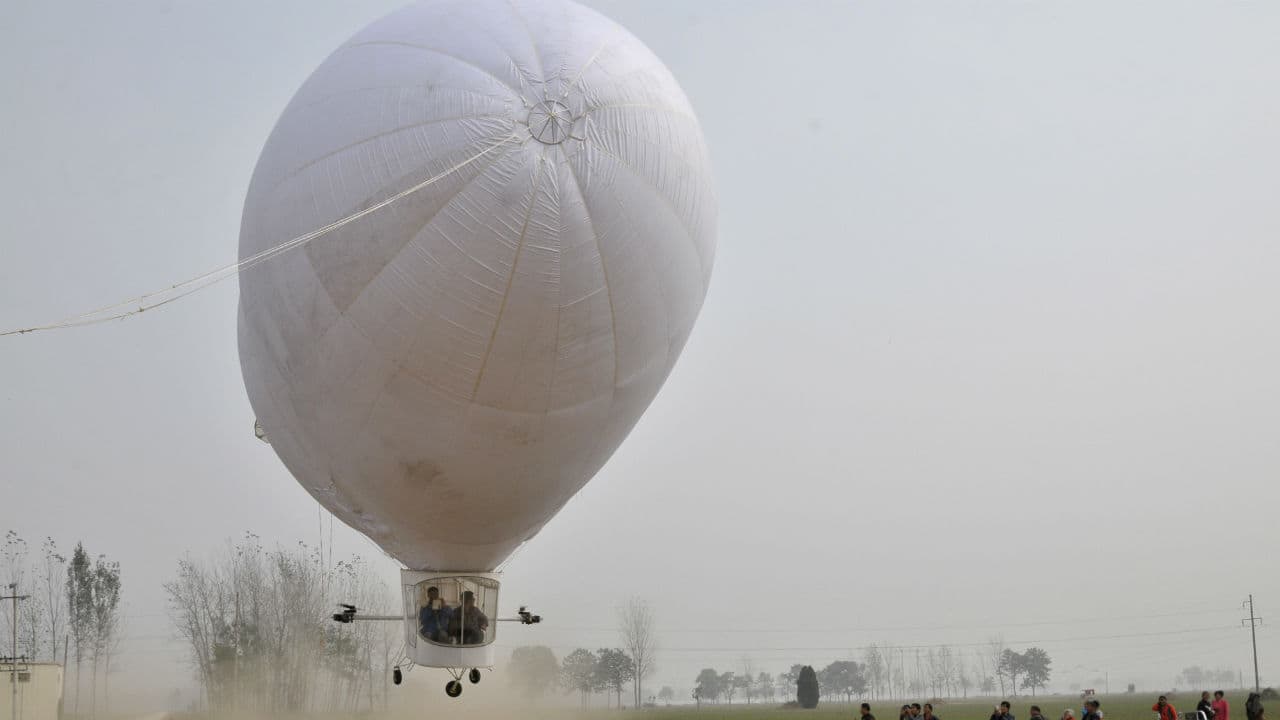 From a 7-feet homemade robot to a submarine: China's larger than life DIY projects