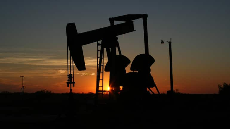 2024 Fuel Price Cut Likely Early Next Year Domestic Oil Gas Output   Crude Oil 770x433 