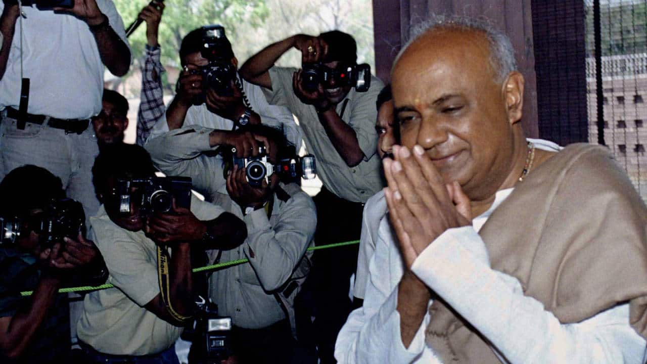 Know Your Leader | Vokkaliga icon HD Deve Gowda has been in active politics for 65 years Know Your Leader | Vokkaliga icon HD Deve Gowda has been in active politics for 65 years