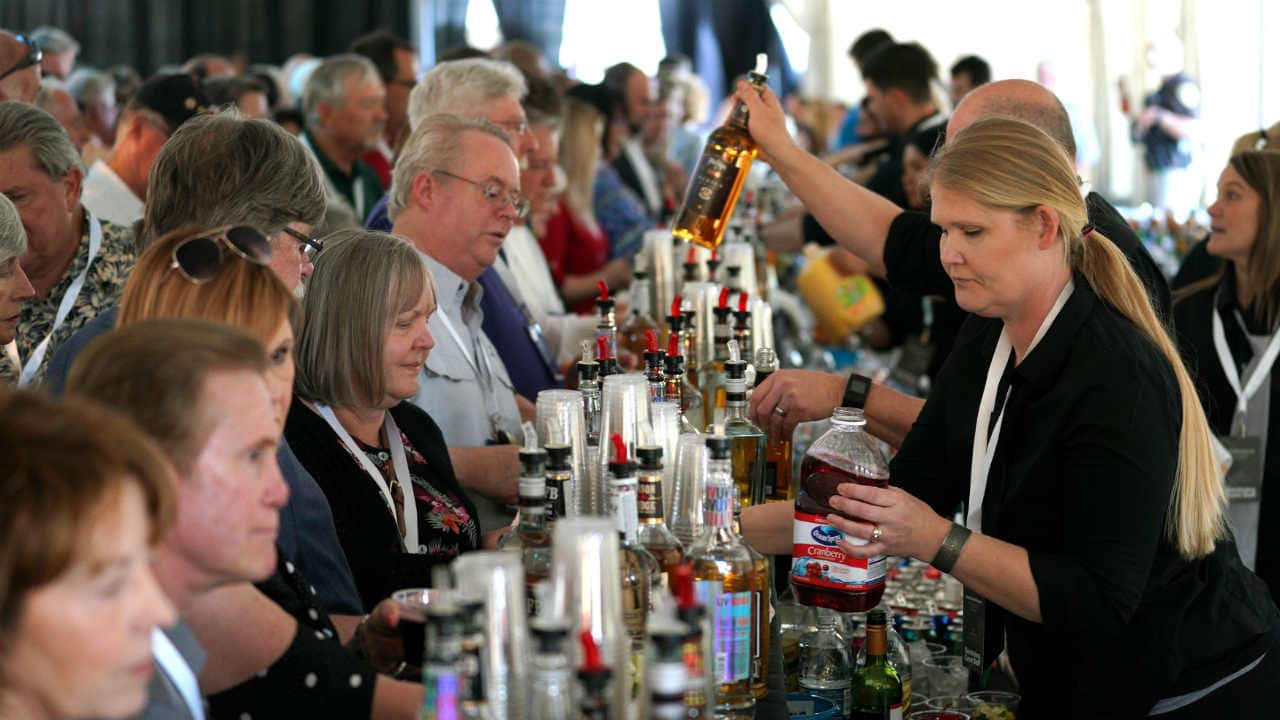 These AGMs are no impersonal suit and tie, affairs. Berkshire Hathaway AGMs are famous for taking care of their shareholders. Guests are allowed to bring along their children. The company makes arrangements such as bringing in cartoon characters and shopping stalls. Food requirements for investors who arrive from around the world are taken care of. This time, there even was a massive bar to serve shareholders. Pictured here is the opening cocktail party for the Berkshire Hathaway annual meeting. (Image: Reuters)