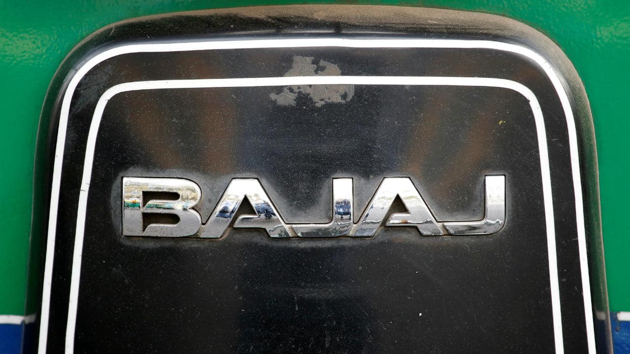 Bajaj store urbanite dealership