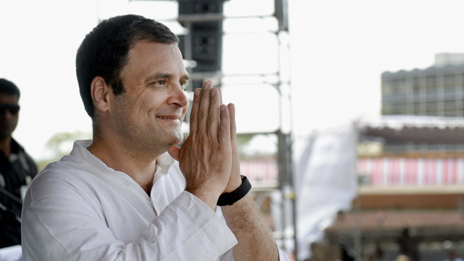 Rahul Gandhi takes poll position, begins industry outreach; starts with startups Rahul Gandhi takes poll position, begins industry outreach; starts with startups