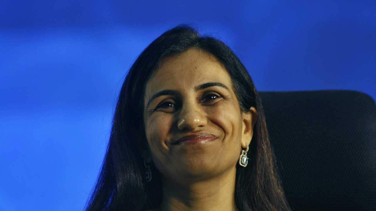 She did her Masters in Management Studies from the Jamnalal Bajaj Institute of Management Studies, Mumbai. She topped her batch and received the Wockhardt Gold Medal for Excellence in Management Studies. In Cost Accountancy she received the JN Bose Gold Medal for highest marks in that year. 