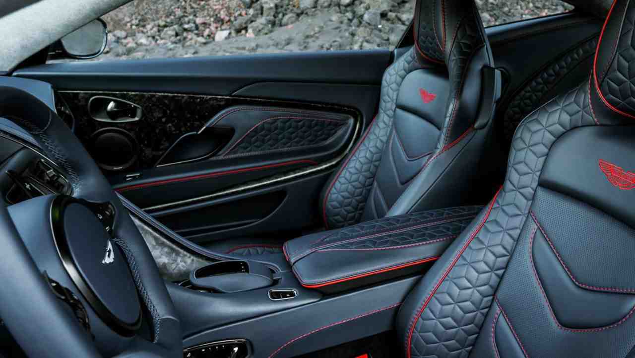 The DBS Superleggera being a Grand Touring car means the designers have kept the comfort and experience of riders in view as well, apart from packing it with raw power. With upholstered leather seats and embroidered headrest, a long ride in the car would not be a toil. 