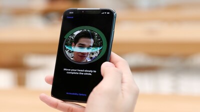 Apple FaceID