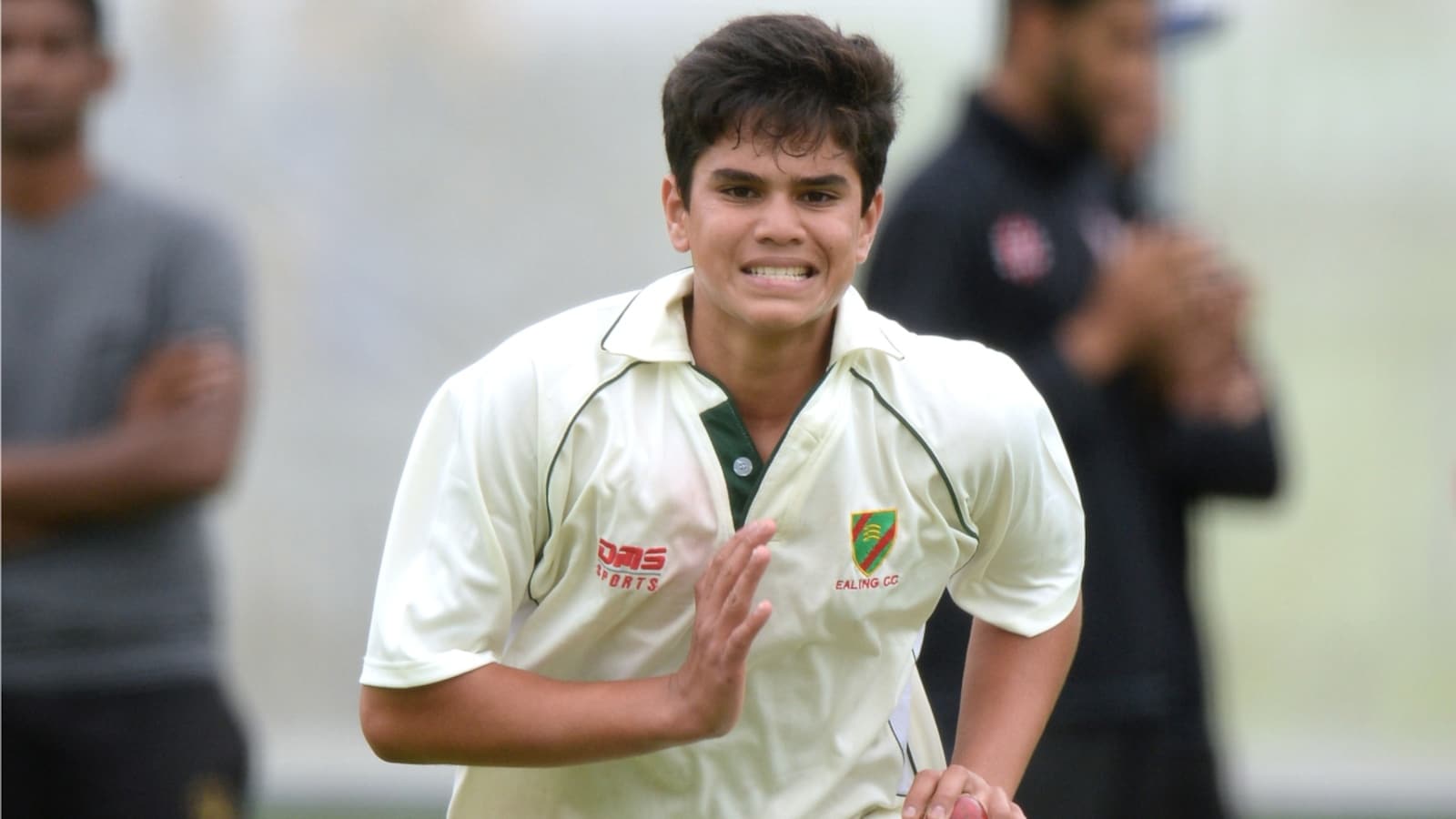 Arjun Tendulkar tooks Five Wicket hall