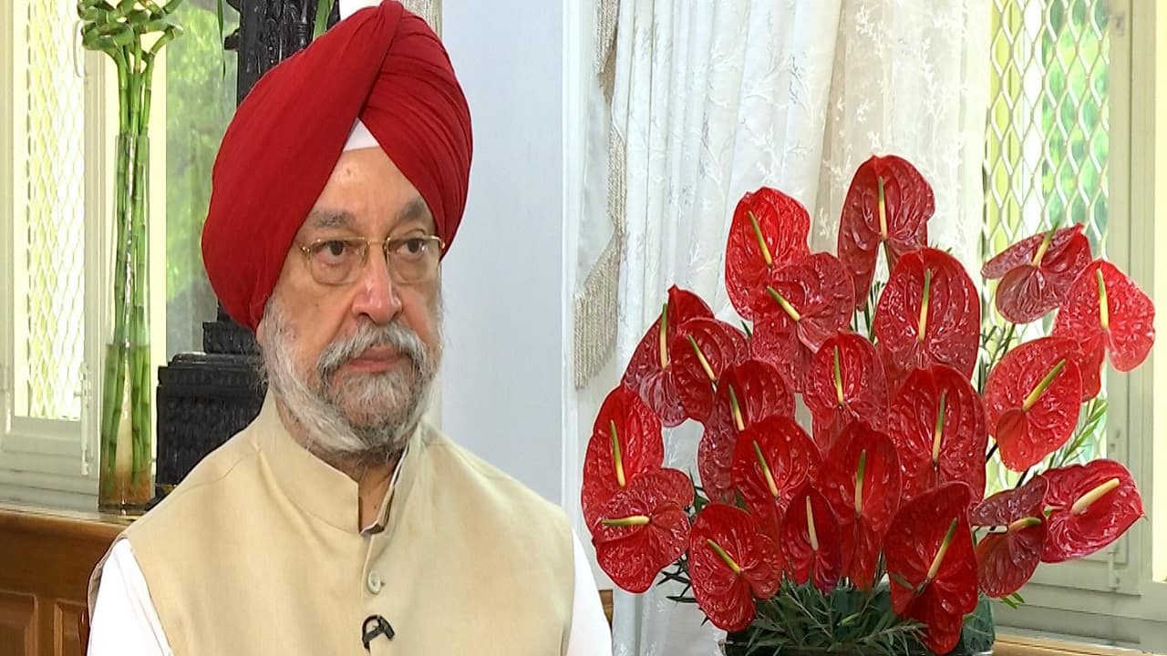 Availability of funds to decide announcement of next batch of smart cities, says Hardeep Puri