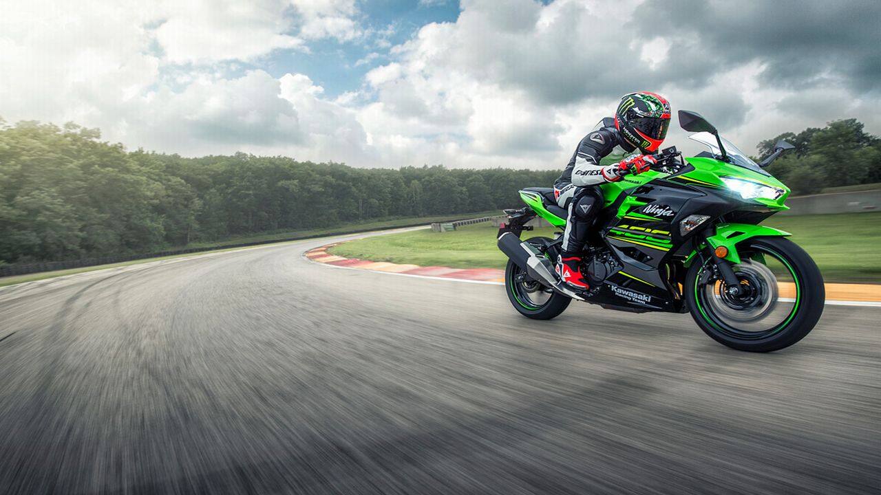 Kawasaki launches 2019 Ninja 650 for Rs 5.49 lakh