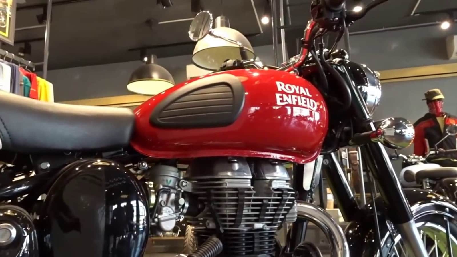 Royal Enfield launches Classic 350 Redditch Edition with rear disc brake