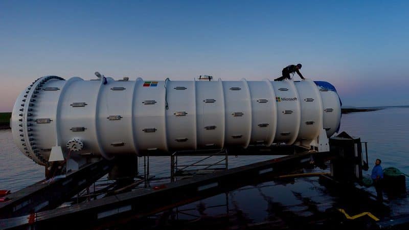 Microsoft tests undersea data center, claims it could provide internet connectivity for years