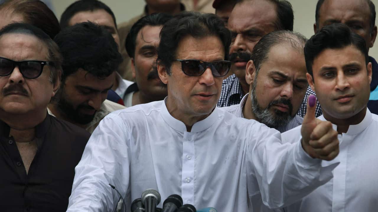 Pakistan's 21 member Cabinet is sworn in; PM Imran Khan promises change
