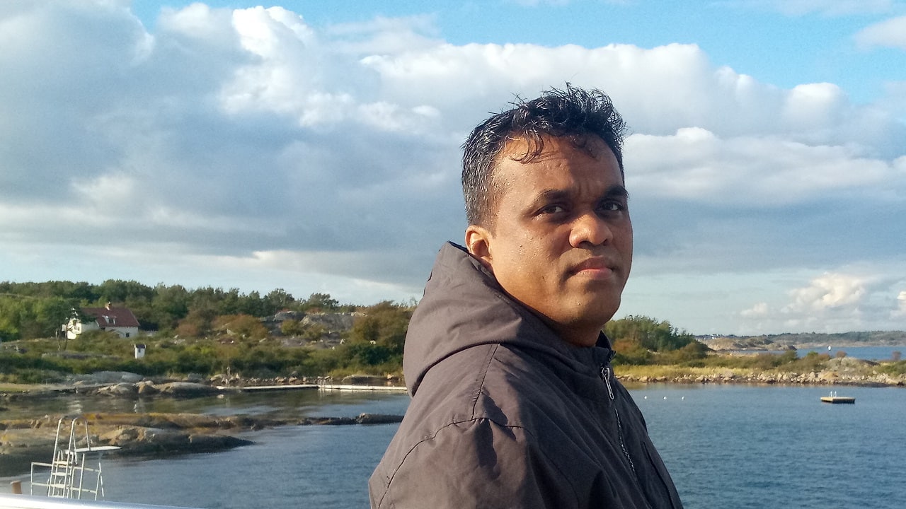 A part-time trader who uses time and risk management successfully at his job and in the market