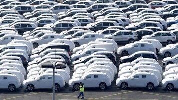 Supply-side issues slammed brakes on auto sales in April 2022
