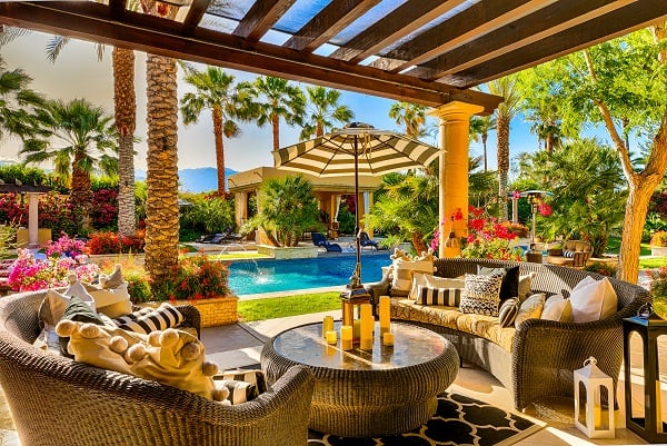 Mediterranean Desert Oasis, US: This sprawling resort is spread across 1.23 acres in The Renaissance at Clancy Lane, Rancho Mirage, California. Interestingly, this is an Airbnb and boasts of 360-degree mountain views, two formal living rooms, a formal dining room, a dining gazebo, spa, and three fire pits that surround a resort-size swimming pool. Lady Gaga stayed here in 2017 during Coachella. It can host easily up to 16 guests.