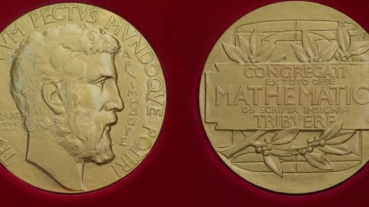 A calculated heist: Fields medal gets stolen minutes after professor wins it