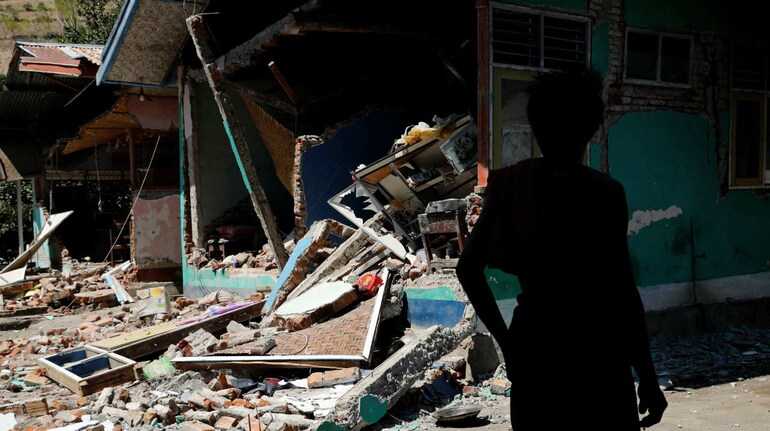 More Than 70000 Homeless In Indonesia After Deadly Lombok Island Earthquake