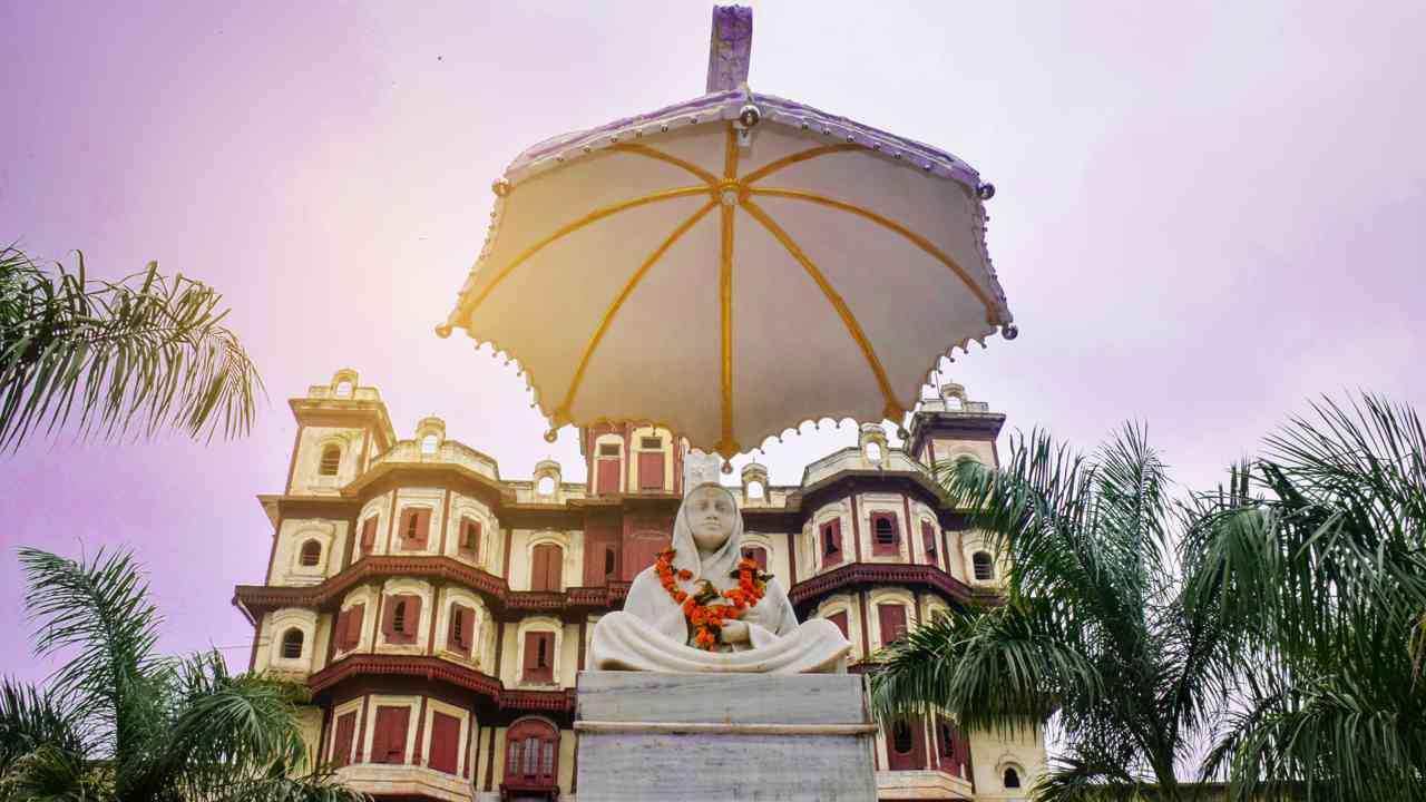 5 Star | Indore, Madhya Pradesh (Image: Wikimedia)